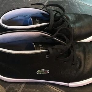 Lacoste Men's Black and White Sneakers (narrow)